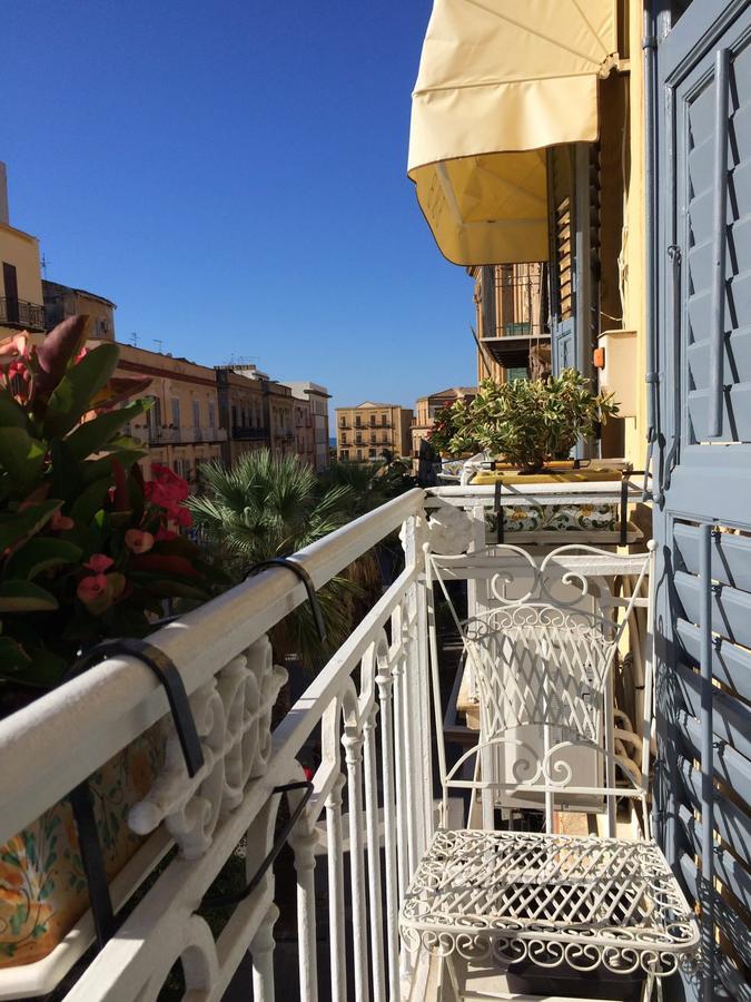 Palazzo Melluso Luxury Suite Porto Empedocle Exterior photo